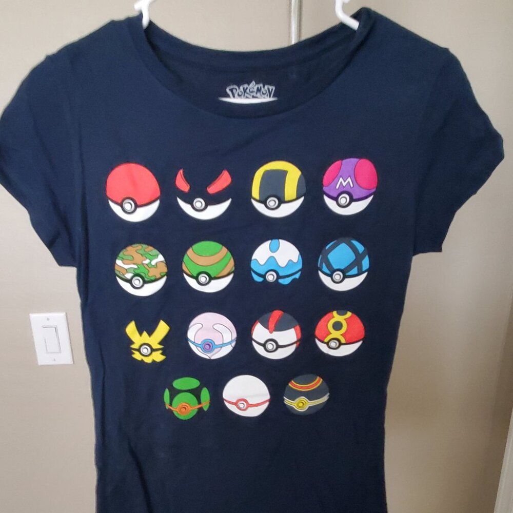 Kids Navy Pokemon Pokeball Tshirt, Size Medium
